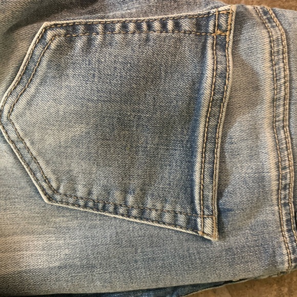 REVAMPED Size 1 Stressed Jeans - Picture 4 of 5